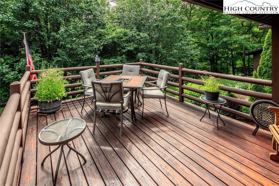 124 Tracy Road Todd, NC 28684 - Photo 3 of 35 Gallery Image 3