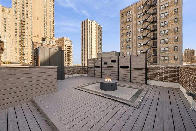 $4,950,000 | 457 West Deming Place, Chicago, IL 60614