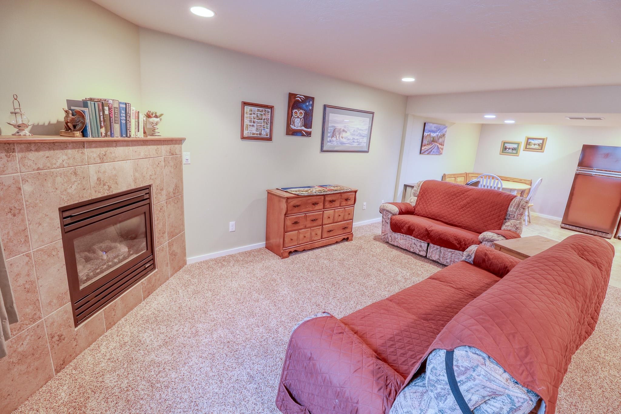 325 Parker Court Colbert, WA 99005 - Photo 16 of 35