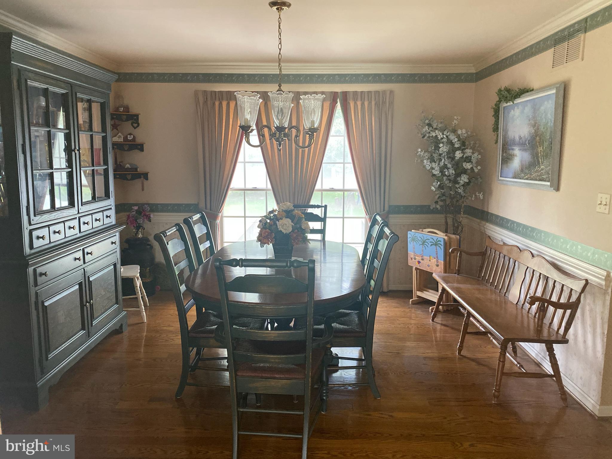 1380 Old Water Oak Point Road Pasadena, MD 21122 - Photo 12 of 41 Formal Dining Room