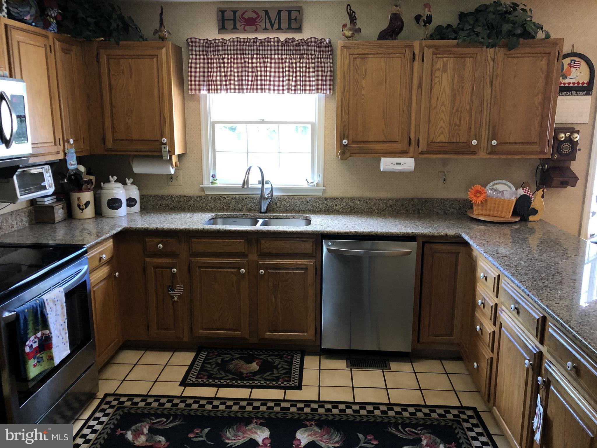 1380 Old Water Oak Point Road Pasadena, MD 21122 - Photo 14 of 41 Kitchen