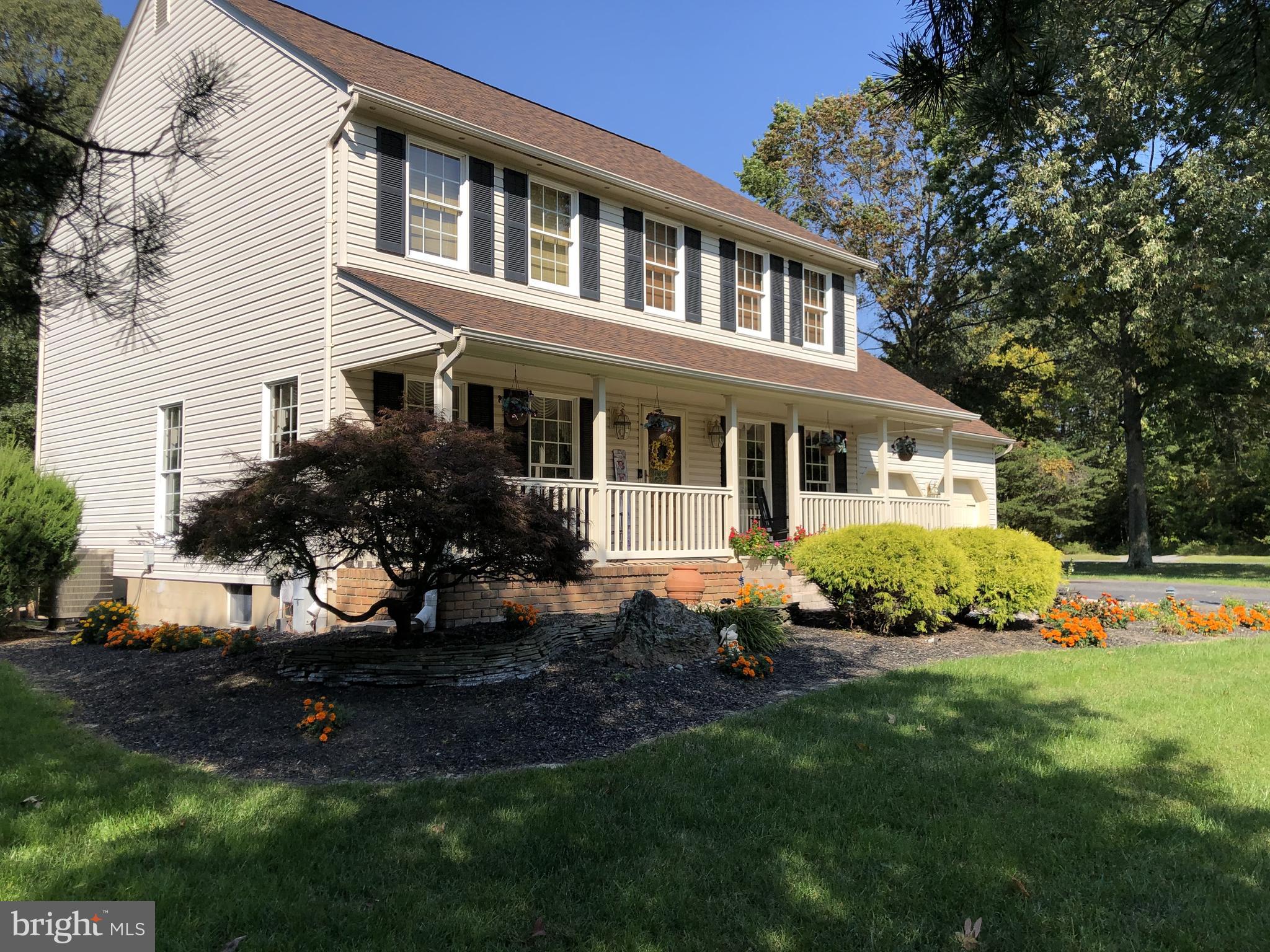 1380 Old Water Oak Point Road Pasadena, MD 21122 - Photo 3 of 41 Front Side View