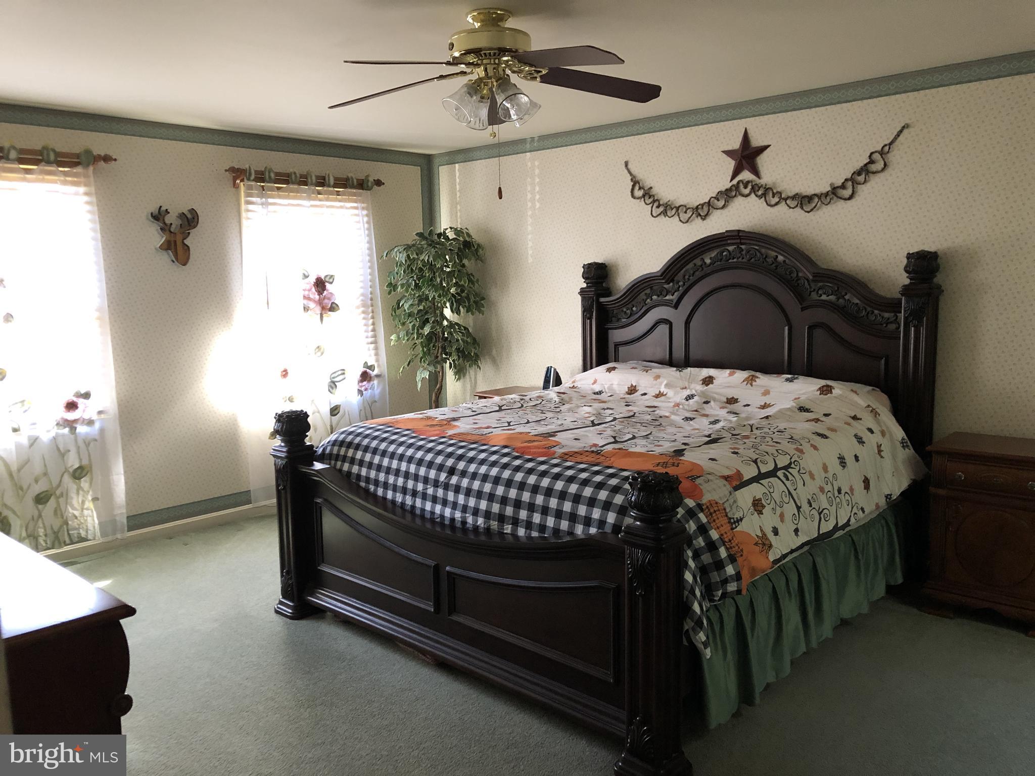 1380 Old Water Oak Point Road Pasadena, MD 21122 - Photo 23 of 41 Master Bedroom