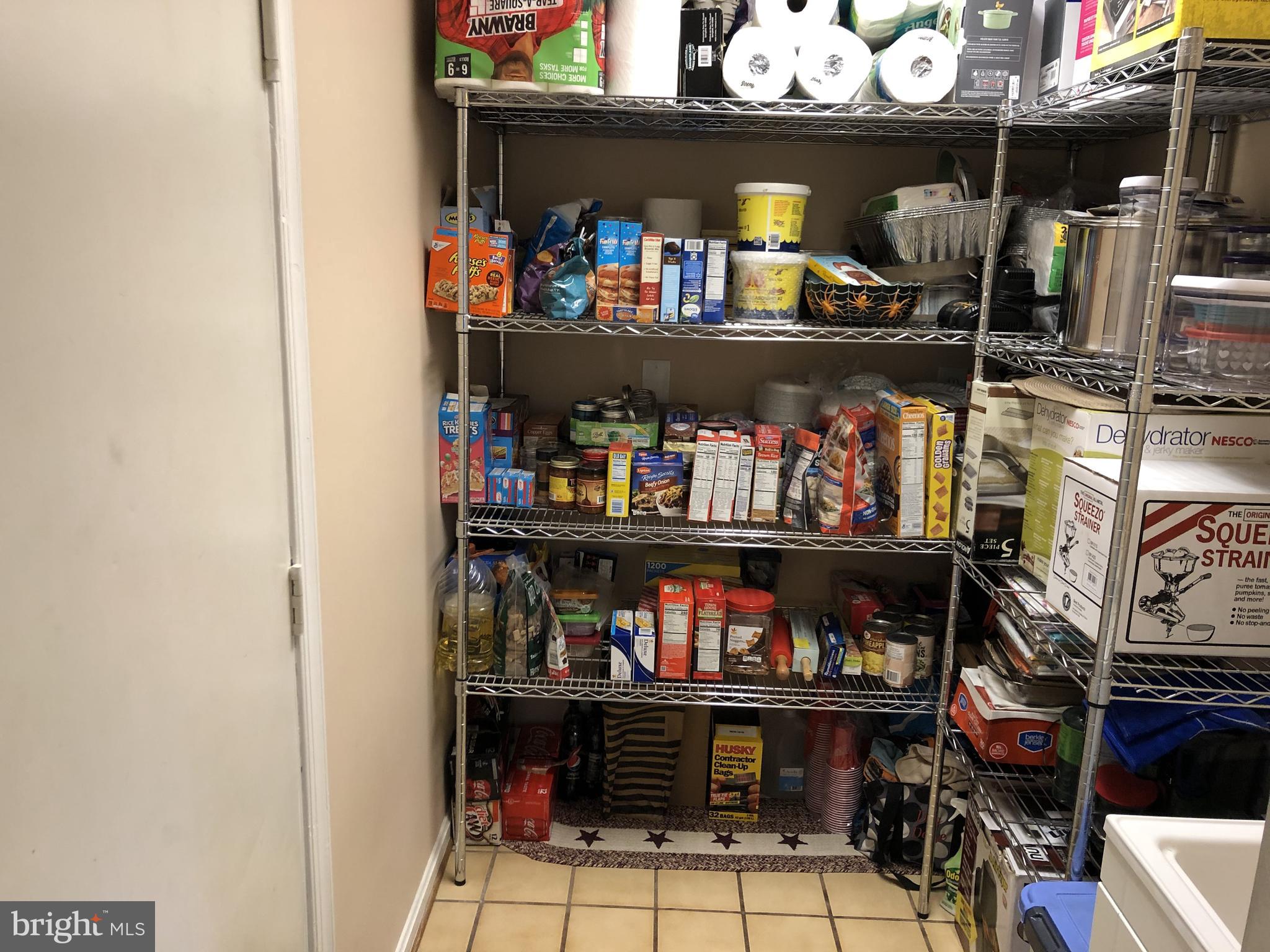 1380 Old Water Oak Point Road Pasadena, MD 21122 - Photo 31 of 41 Pantry