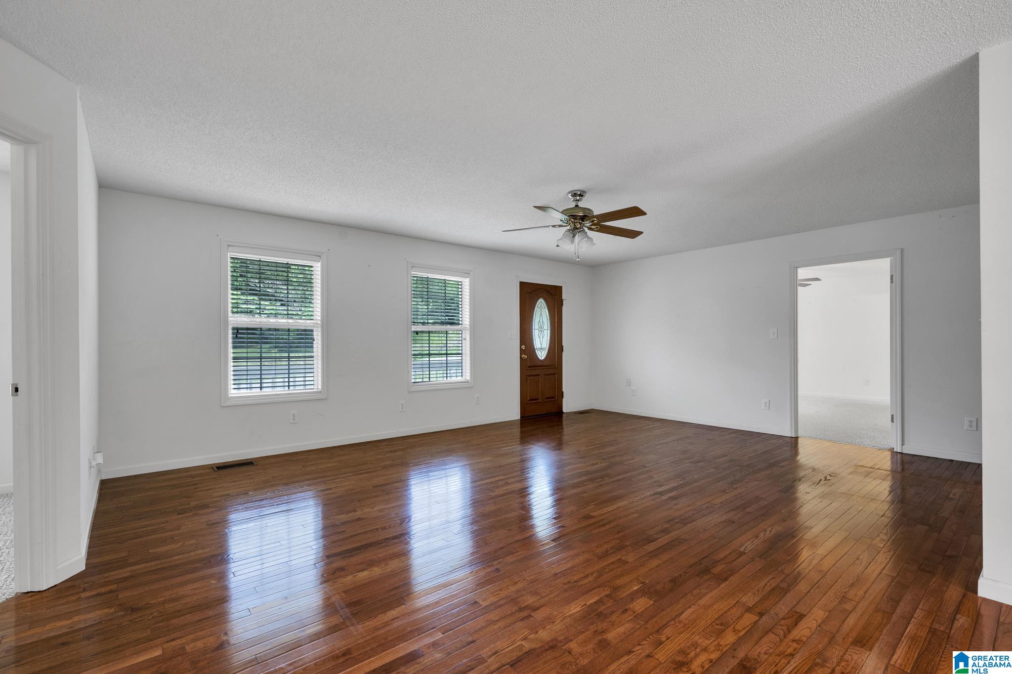 8901 Central Road Warrior, AL 35180 - Photo 11 of 29