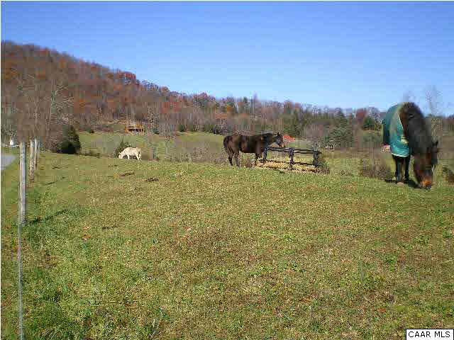 28 Farmview Road Stanardsville, VA 22973 - Photo 17 of 17 Many members board their horses here for a very affordable monthly fee.