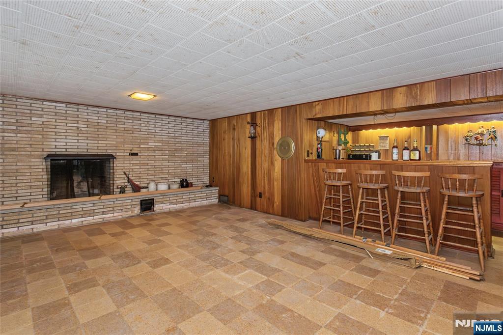 557 Taunton Road Wyckoff, NJ 07481 - Photo 32 of 45