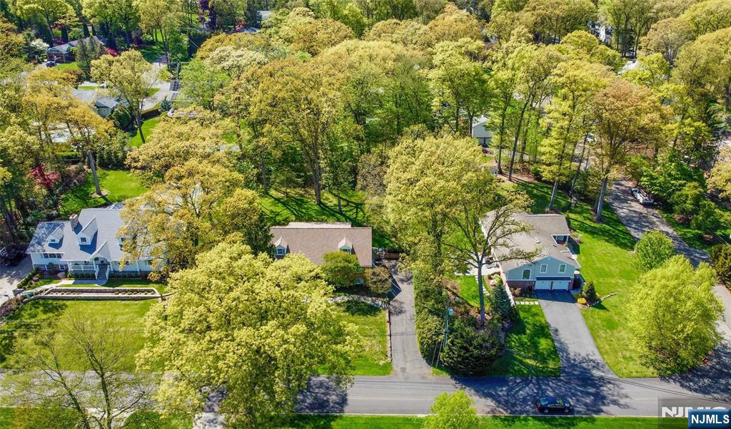 557 Taunton Road Wyckoff, NJ 07481 - Photo 43 of 45
