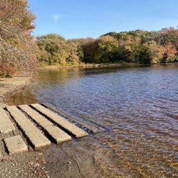 24 Cote Lane Sutton, MA 01590 - Photo 6 of 9 a view of a lake with mountain in the background