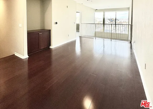 a view of an outdoor space with seating area