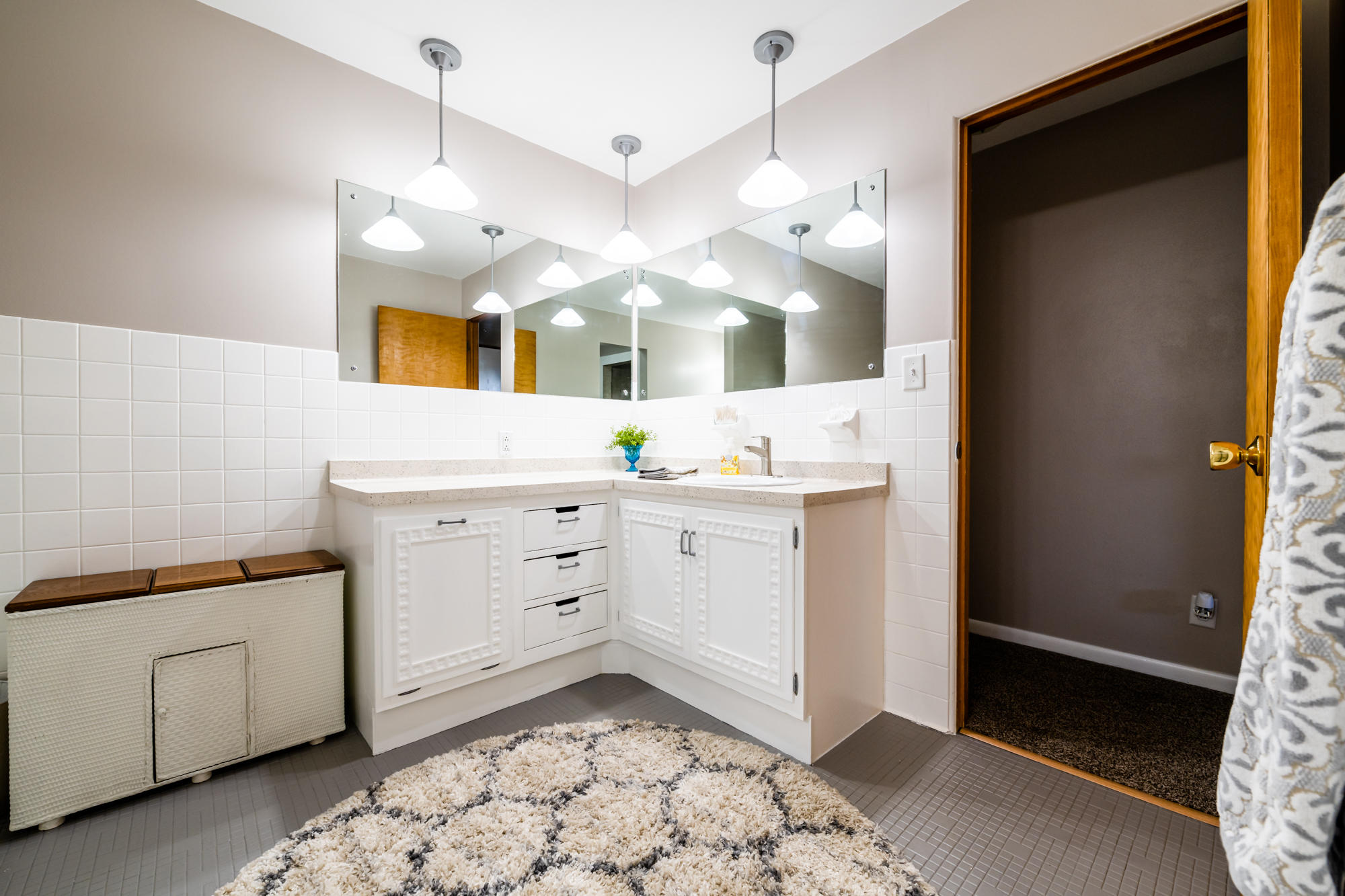 19202 Three Oaks Road Three Oaks, MI 49128 - Photo 21 of 53 MASTER BATH