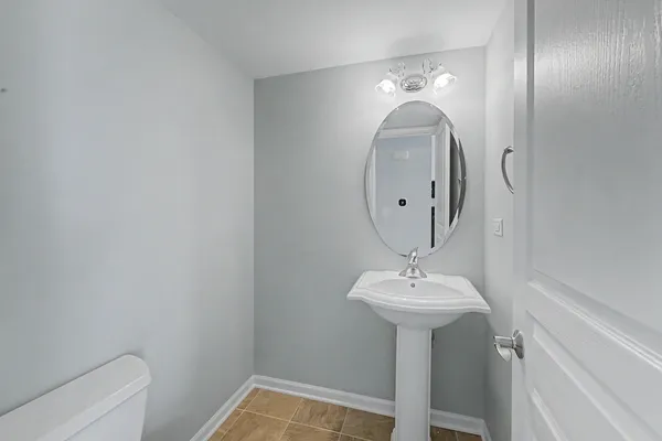 $2,400 | 534 Richard Brown Boulevard, Volo, IL 60073