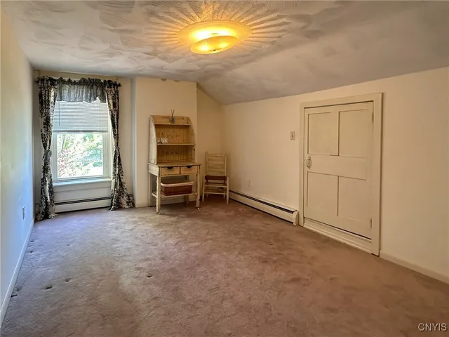 $250,000 | 1401 Utica Street, Whitestown, NY 13424