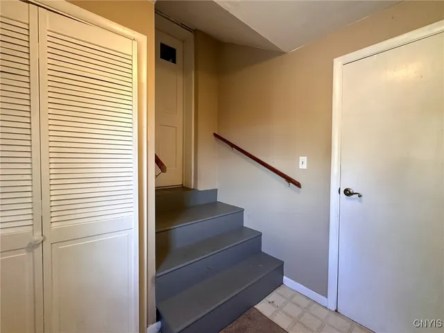 $250,000 | 1401 Utica Street, Whitestown, NY 13424