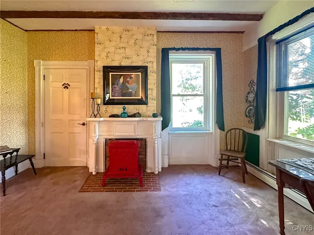 $250,000 | 1401 Utica Street, Whitestown, NY 13424