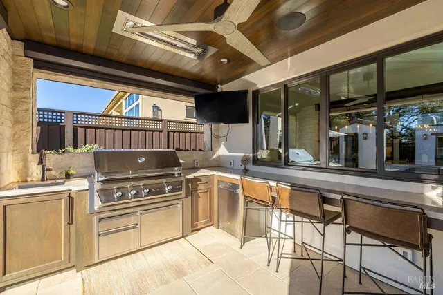 $3,475,000 | 3981 Parker Hill Road, Santa Rosa, CA 95404