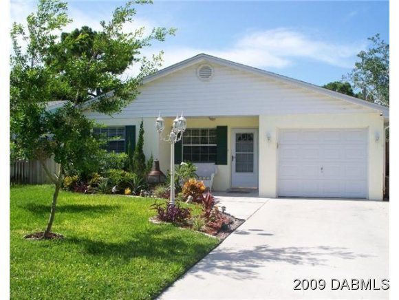 292 Farmbrook Road Port Orange, FL 32127 - Photo 1 of 10 Primary Photo