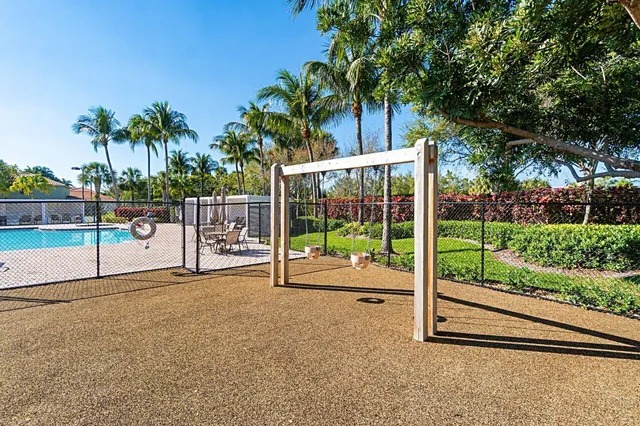 $4,500 | 3441 Oakmont Estates Boulevard, Wellington, FL 33414