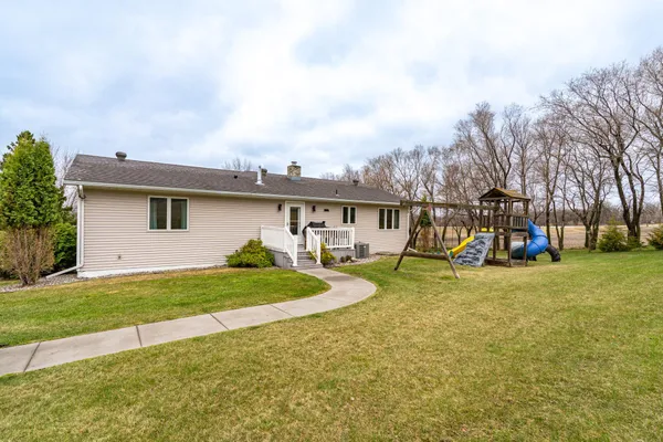 $369,500 | 17774 210th Street Southwest, Crookston, MN 56716