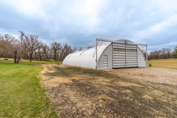 $369,500 | 17774 210th Street Southwest, Crookston, MN 56716
