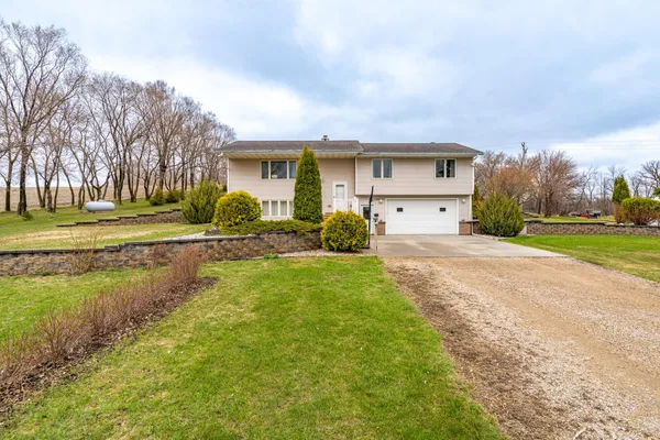 $369,500 | 17774 210th Street Southwest, Crookston, MN 56716