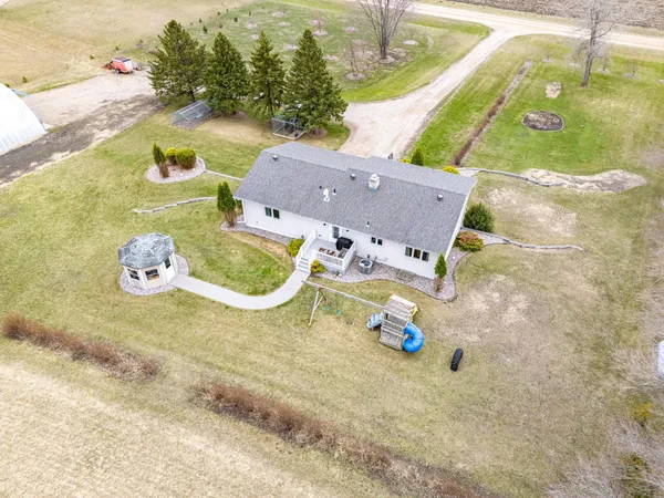 $369,500 | 17774 210th Street Southwest, Crookston, MN 56716