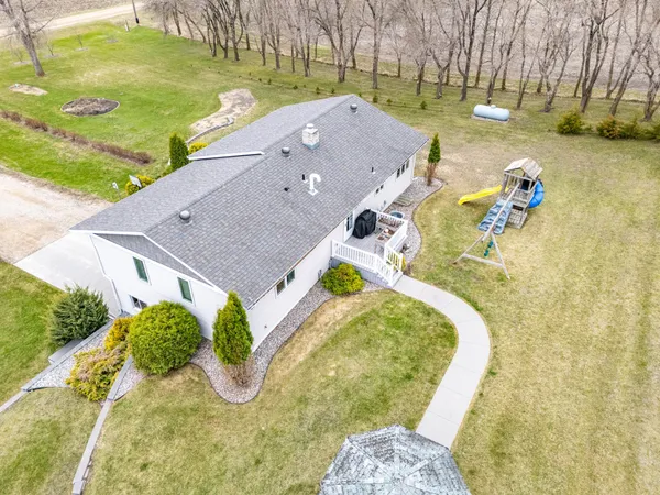$369,500 | 17774 210th Street Southwest, Crookston, MN 56716