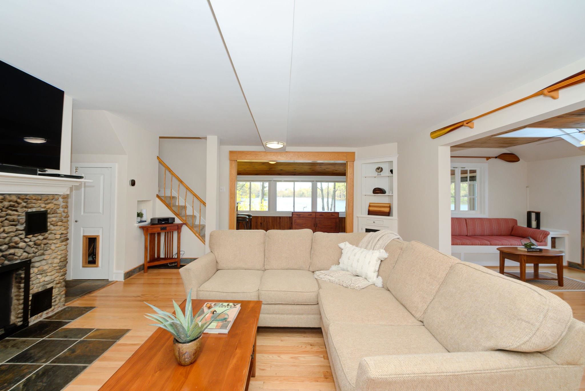 47 West Shore Road Windham, NH 03087 - Photo 4 of 40