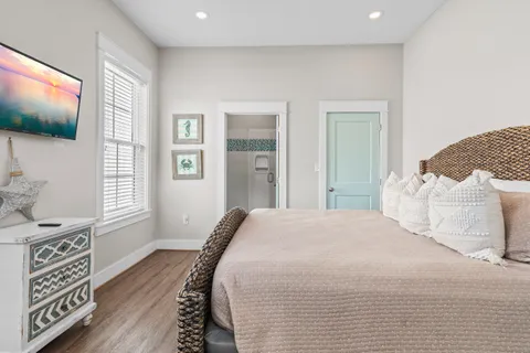 $1,650,000 | 240 Driftwood Road, Miramar Beach, FL 32550