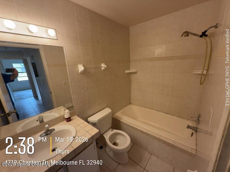1642 Cardinal Court Melbourne, FL 32935 - Photo 11 of 14 BATH