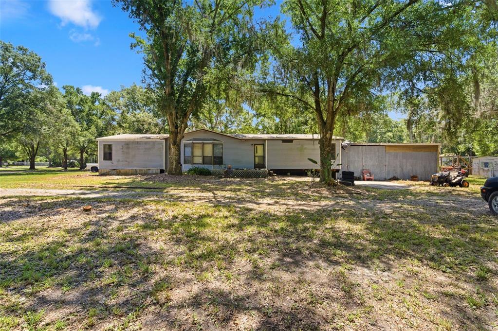 17214 Chinaberry Road Lutz, FL 33558 - Photo 9 of 17
