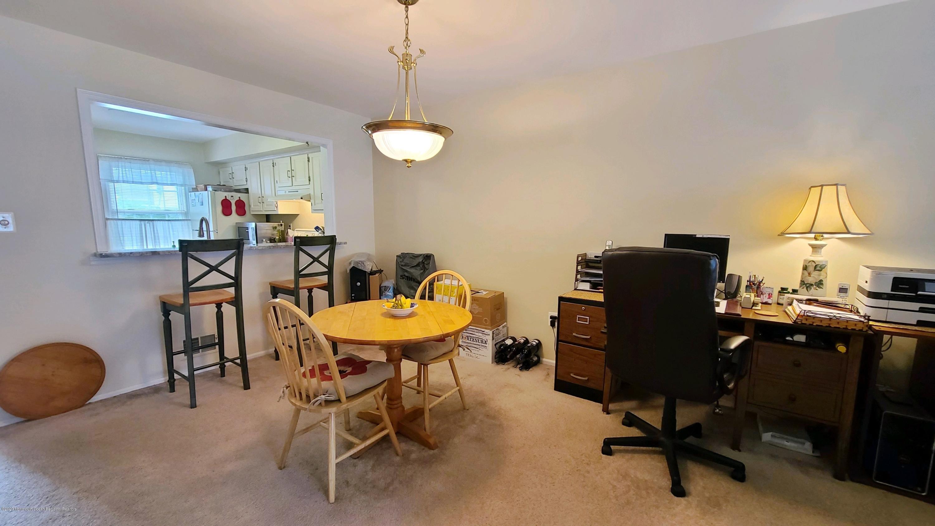 45 Wyckham Road Spring Lake Heights, NJ 07762 - Photo 4 of 23 dining area/breakfast bar