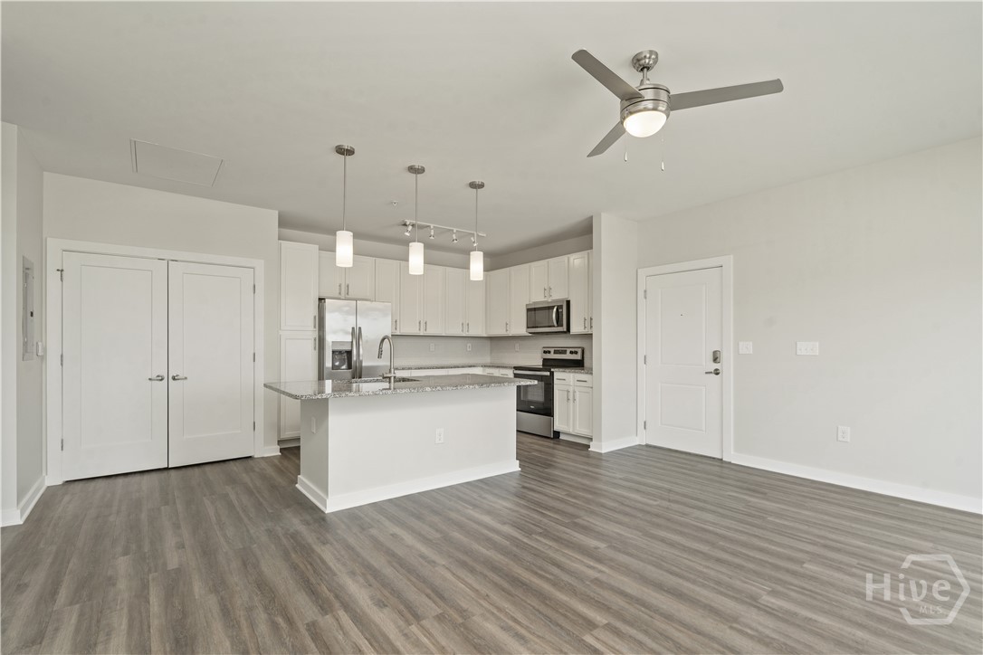 100 Prince Avenue, Unit B206 Athens, GA 30601 - Photo 19 of 27 Gallery Image 19