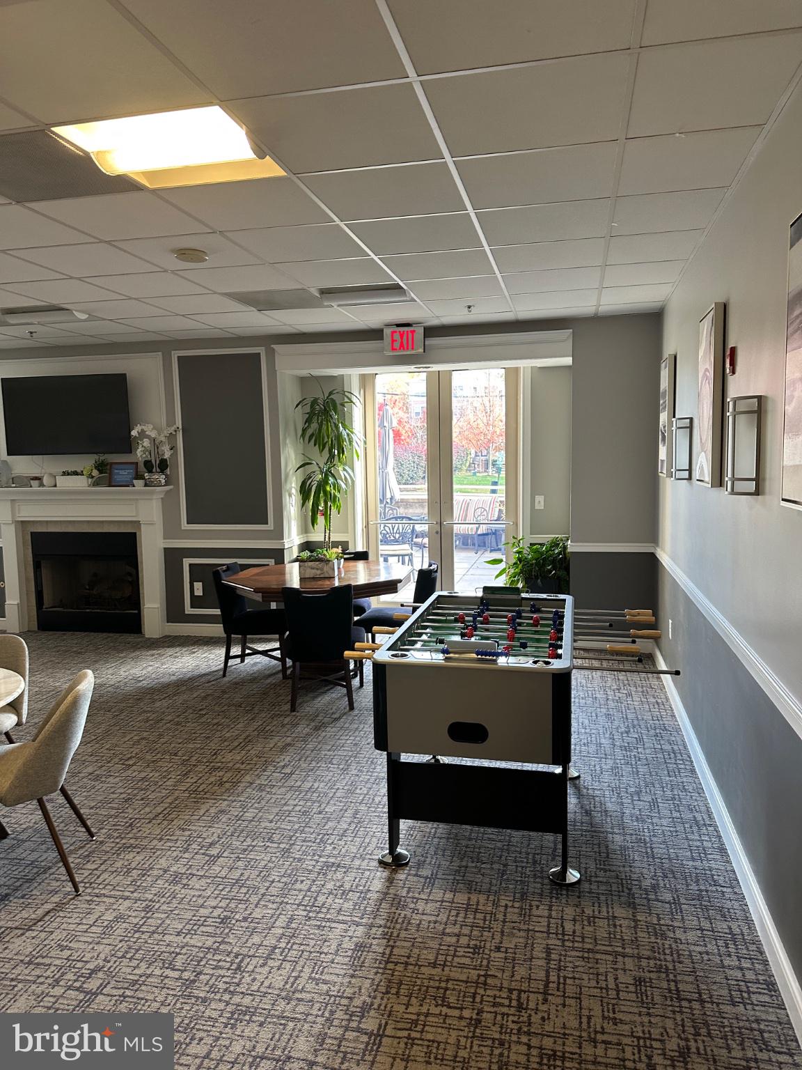 2726 Gallows Road, Unit 113 Vienna, VA 22180 - Photo 10 of 15 Game Room