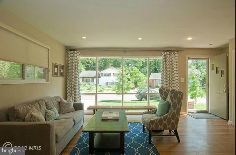 6503 Stoneham Road Bethesda, MD 20817 - Photo 5 of 24 Living Room entry with picture window