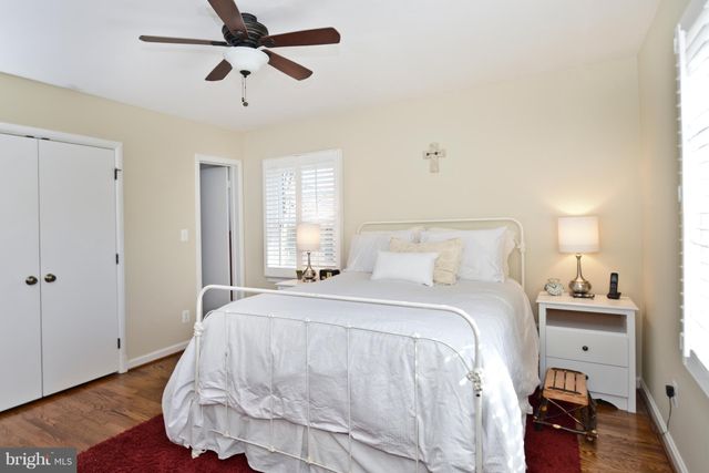 $595,000 | 3163 Patrick Henry Drive, Falls Church, VA 22044