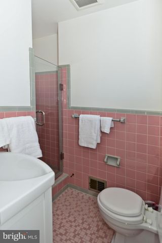 $595,000 | 3163 Patrick Henry Drive, Falls Church, VA 22044