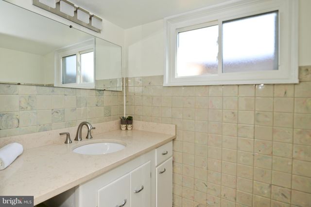 $595,000 | 3163 Patrick Henry Drive, Falls Church, VA 22044