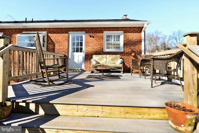 $595,000 | 3163 Patrick Henry Drive, Falls Church, VA 22044