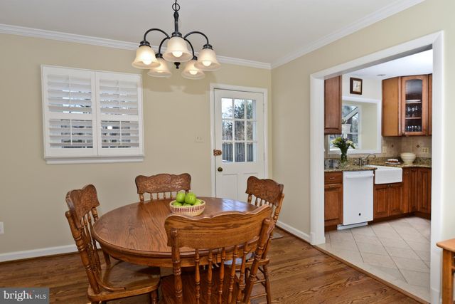 $595,000 | 3163 Patrick Henry Drive, Falls Church, VA 22044