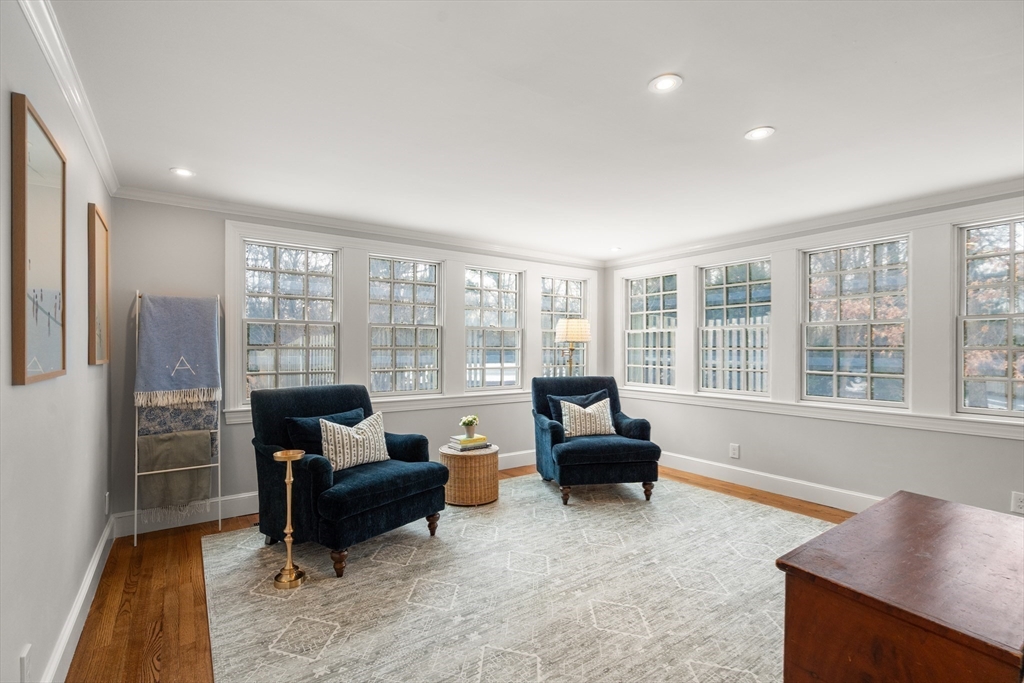 24 Arnold Road Wellesley, MA 02481 - Photo 15 of 41