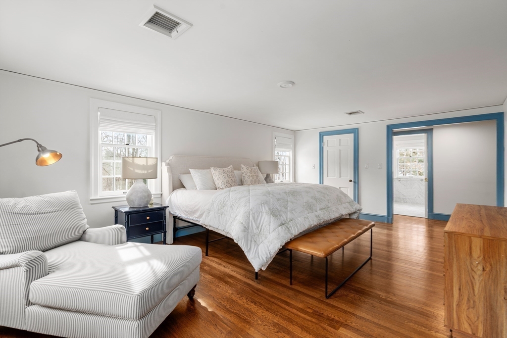 24 Arnold Road Wellesley, MA 02481 - Photo 27 of 41
