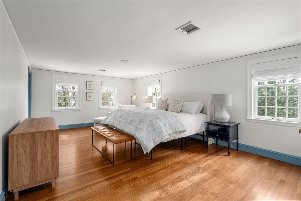 24 Arnold Road Wellesley, MA 02481 - Photo 28 of 41