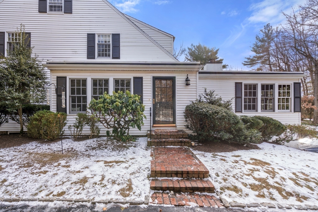 24 Arnold Road Wellesley, MA 02481 - Photo 39 of 41