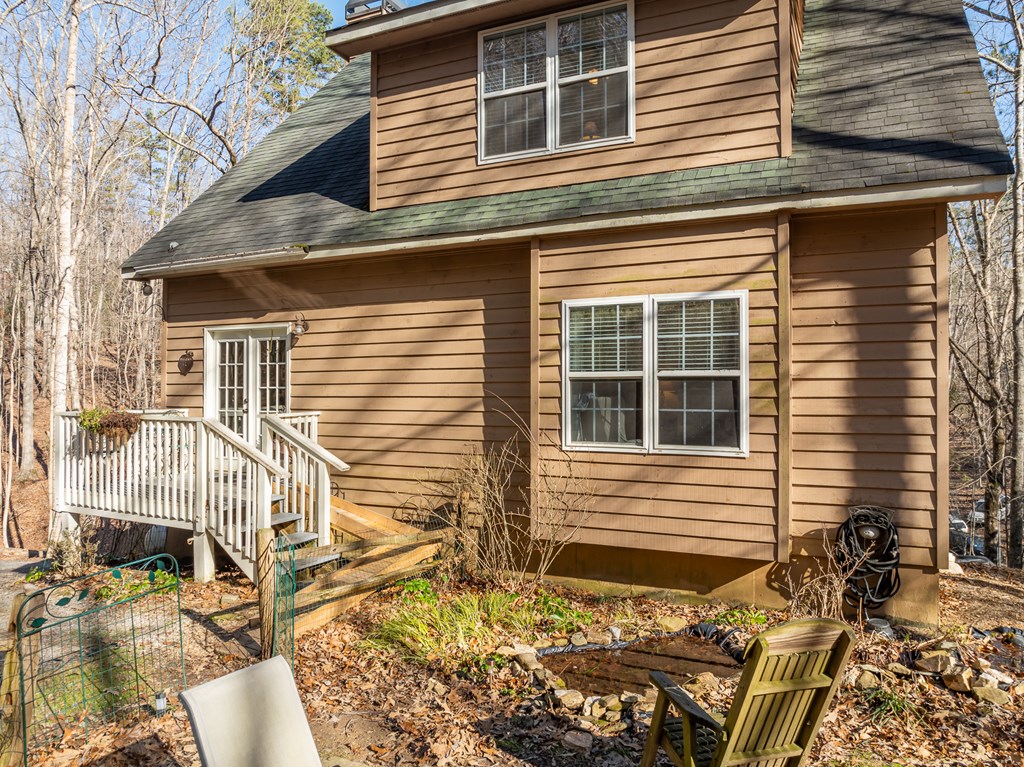 160 Primrose Court Ellijay, GA 30540 - Photo 6 of 52 a view of entrance of the house