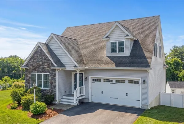 $974,900 | 36 Empire Drive, North Andover, MA 01845
