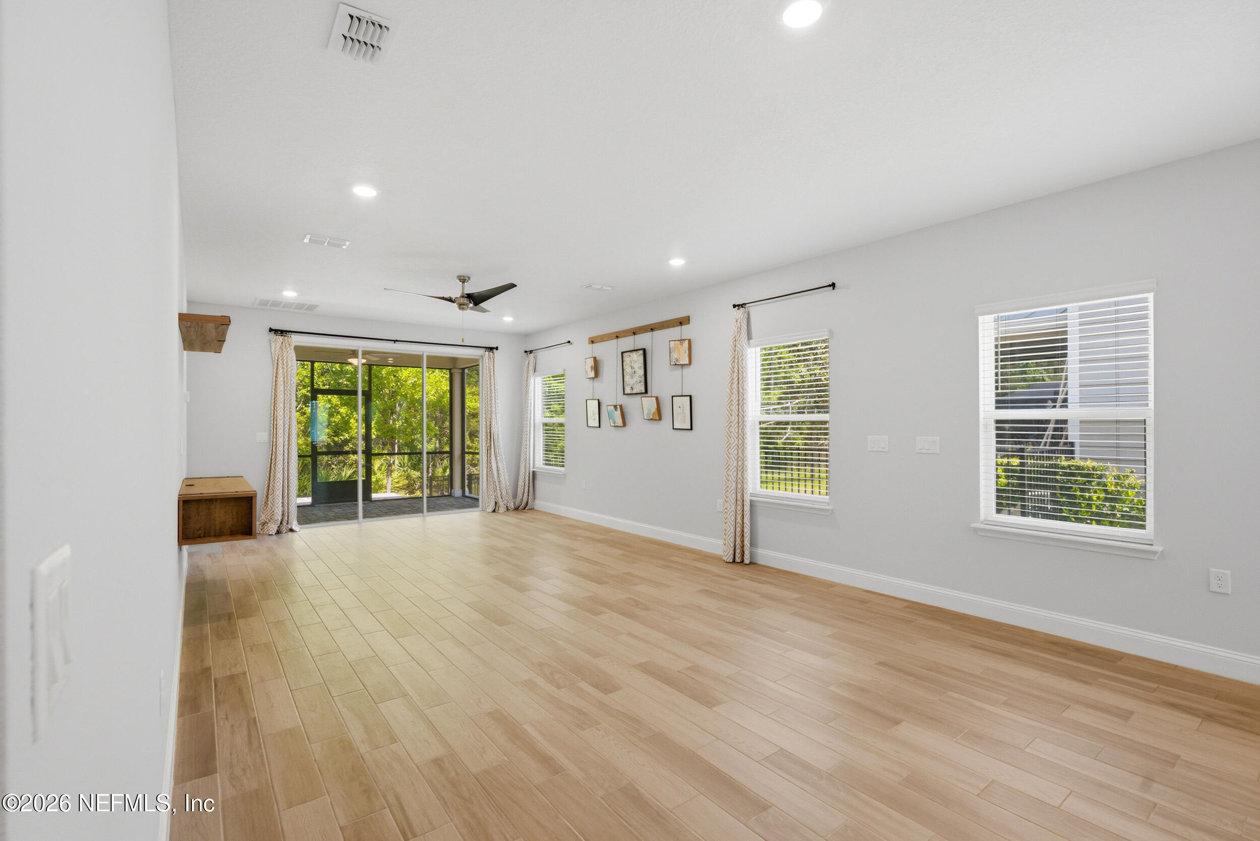 248 Clifton Bay Loop St. Johns, FL 32259 - Photo 13 of 40 homeprimemedia-14