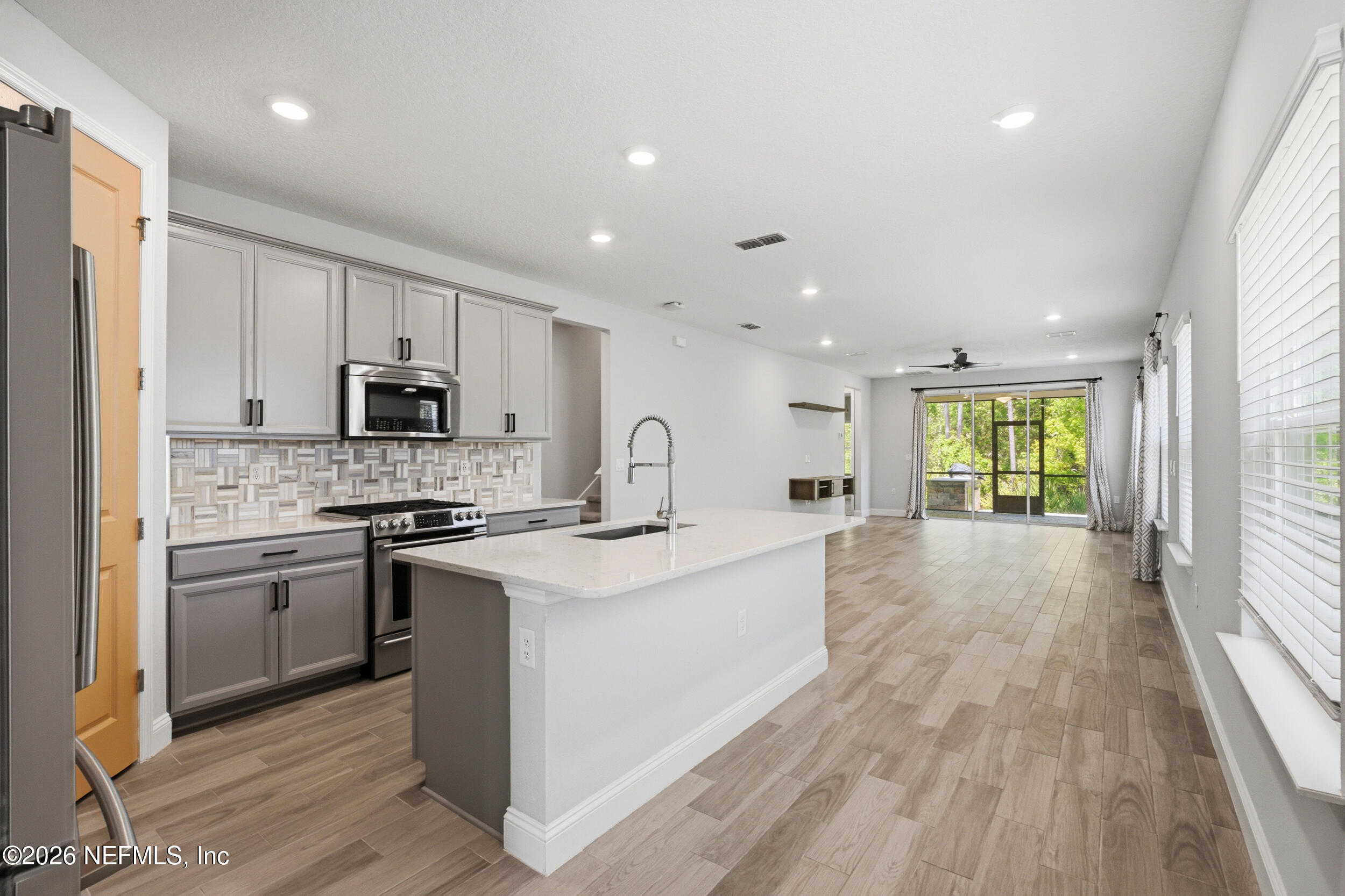 248 Clifton Bay Loop St. Johns, FL 32259 - Photo 9 of 40 homeprimemedia-09