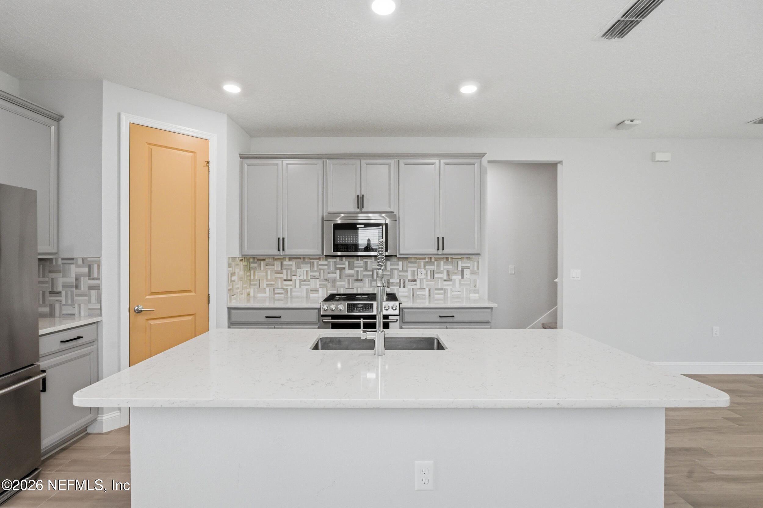 248 Clifton Bay Loop St. Johns, FL 32259 - Photo 10 of 40 homeprimemedia-10