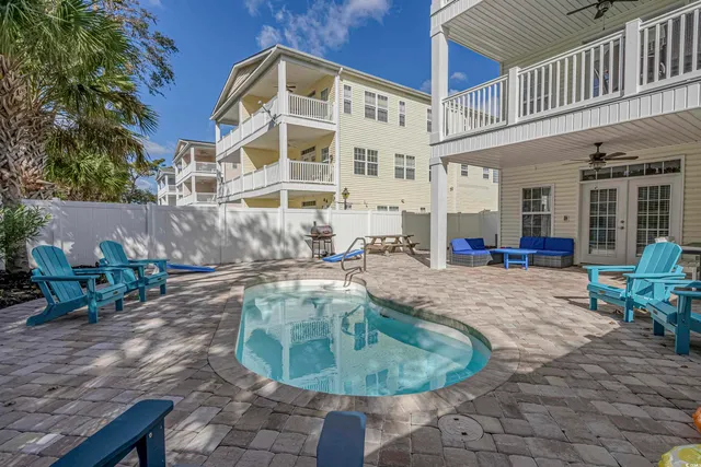$814,000 | 703 37th Avenue South, North Myrtle Beach, SC 29582